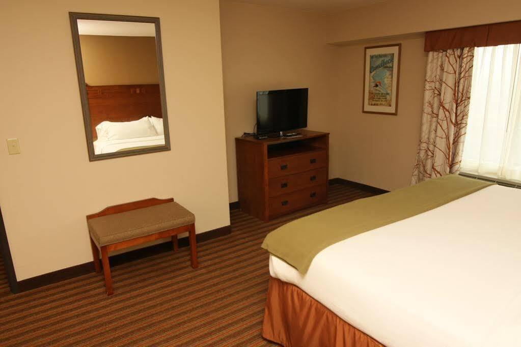 Holiday Inn Express & Suites Donegal By Ihg Ngoại thất bức ảnh